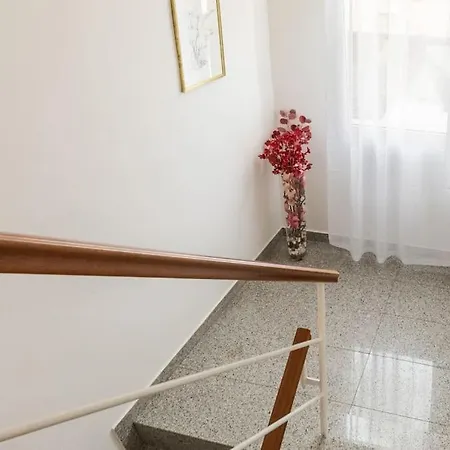 Monji Apartment